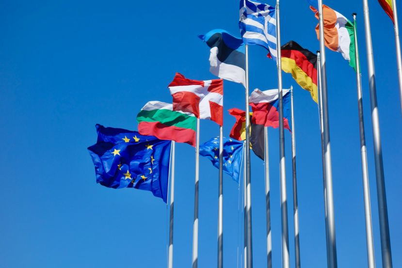 Οι εαρινές οικονομικές προβλέψεις του 2026 δείχνουν επιβράδυνση της ανάπτυξης, καθώς οι ενεργειακές διαταραχές οδηγούν σε άνοδο του πληθωρισμού
