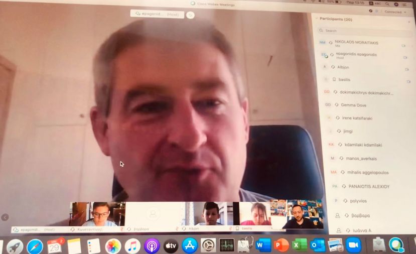 Ενημέρωση των μαθητών του 8ου ΔΣ Χανίων μέσω της πλατφόρμας τηλεδιάσκεψης