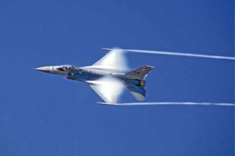 «Πράσινο φως» από το ΕΚ για νέα μέτρα ενίσχυσης της αμυντικής ετοιμότητας της Ευρώπης