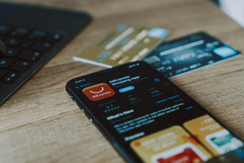 Η Επιτροπή επιβάλλει στην AliExpress πρόστιμα ύψους 550 εκατ. ευρώ για παραβίαση του νόμου για τις ψηφιακές υπηρεσίες