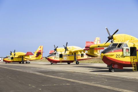 Η ΕΕ κινητοποιεί βοήθεια για την καταπολέμηση των δασικών πυρκαγιών στη Βόρεια Μακεδονία, τη Βουλγαρία και την Αλβανία