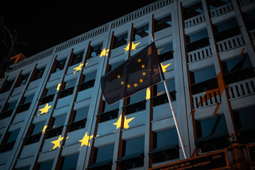 Συμπεράσματα του Ευρωπαϊκού Συμβουλίου σχετικά με το επόμενο πολυετές δημοσιονομικό πλαίσιο, τη μετανάστευση, τα παράνομα ναρκωτικά, τη διεύρυνση και τις μεταρρυθμίσεις, τη Δημοκρατία της Μολδαβίας, τα Δυτικά Βαλκάνια και λοιπά θέματα