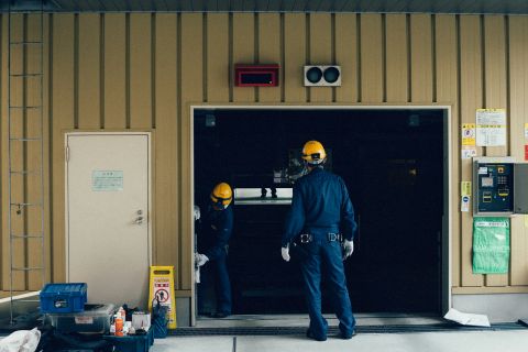 Η Επιτροπή χαιρετίζει την πολιτική συμφωνία για την προστασία των εργαζομένων από καρκινογόνες χημικές ουσίες