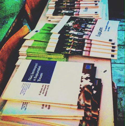 Ενημέρωση για το πως “Η Ευρώπη στηρίζει τους Νέους από το Europe Direct of Crete”_(!)