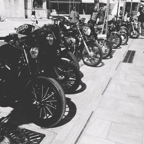 Με επιτυχία πραγματοποιήθηκε η “βόλτα φιλανθρωπικού χαρακτήρα με κλασικές μηχανές στο Ηράκλειο” με την στήριξη του Europe Direct της Περιφέρειας Κρήτης _(!)