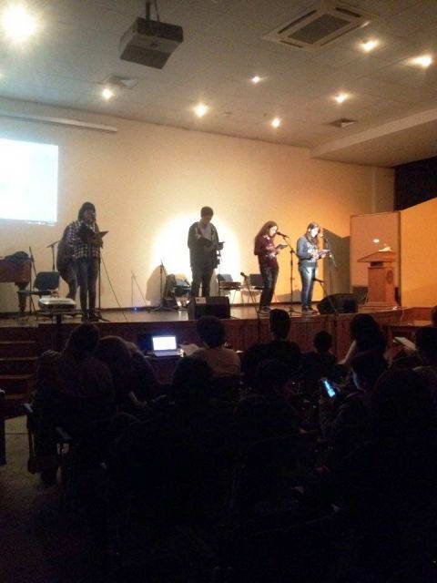 Με επιτυχία πραγματοποιήθηκε η εκδήλωση με τίτλο: Ποιητικοί Μαθητικοί Περίπατοι 2016: Στον καιρό της ποίησης.